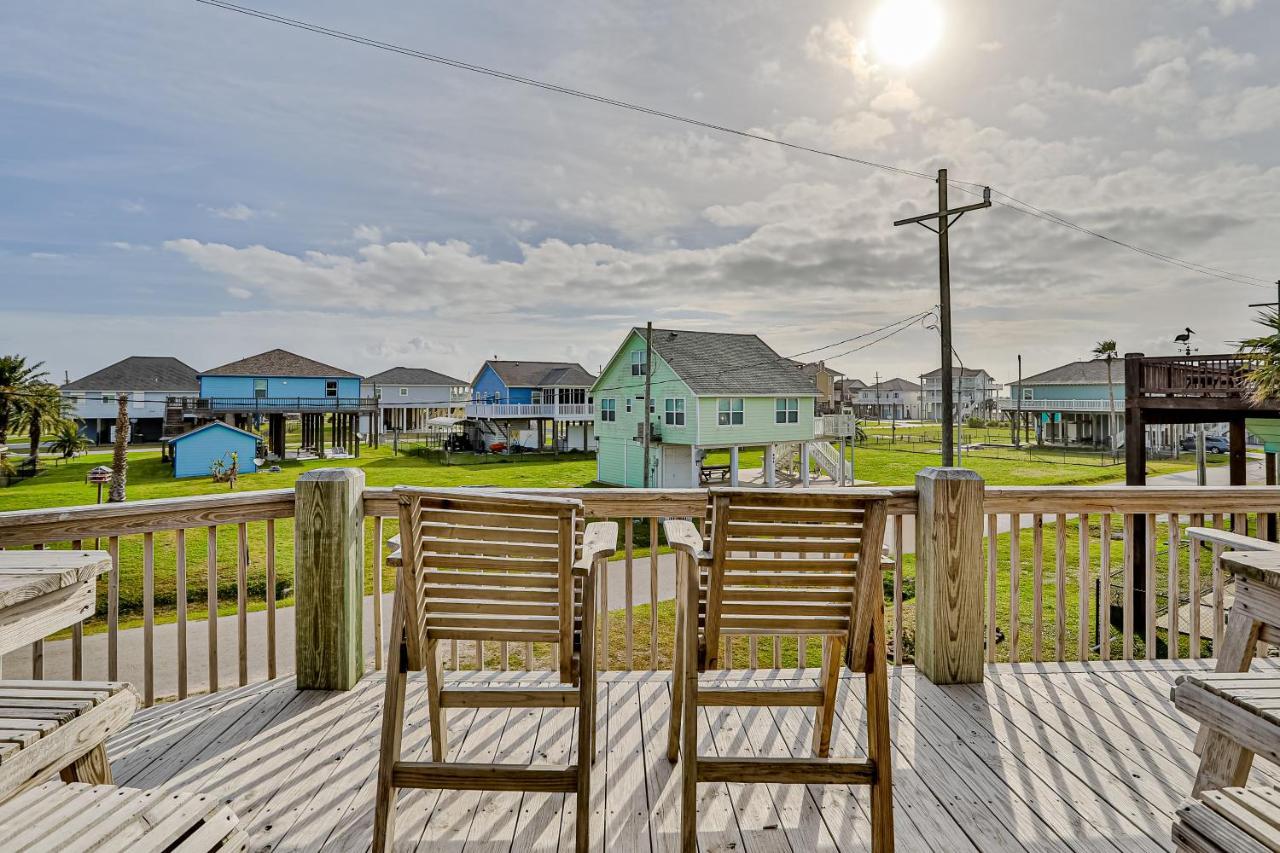 Beachslapped Bolivar Peninsula Экстерьер фото